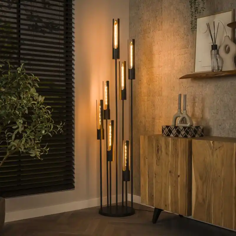 Gereduceerde Prijs Vico Tube - vloerlamp - 186 cm - zwart