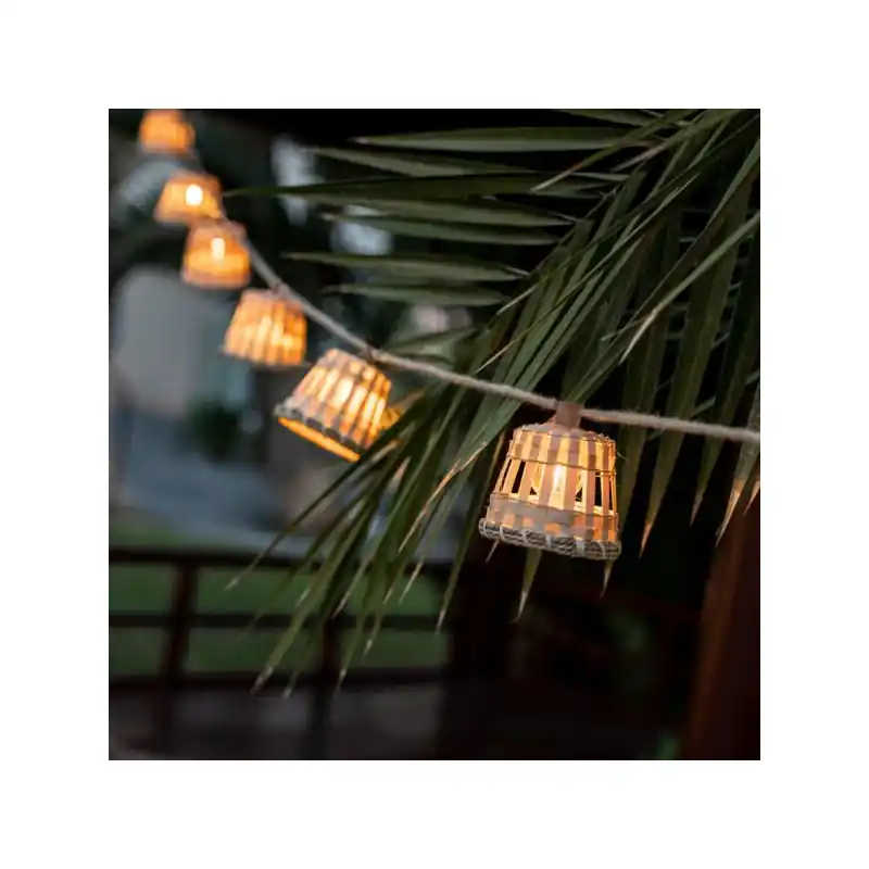 New Garden Aurora - lichtslinger - 8 meter slinger waarvan 3 meter snoer - 10 LED-lampen incl. - IP44 - rotan Seizoensaanbieding