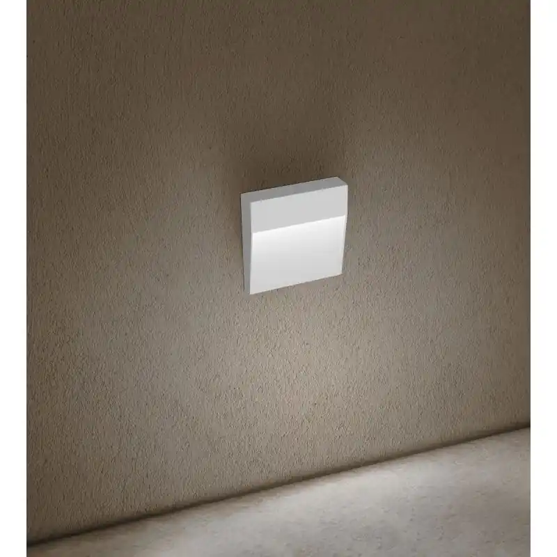 Superprijs Century Italia Paseo - buiten wandverlichting - 10,5 x 10,5 x 2,4 cm - 4W LED incl. - IP54 - wit