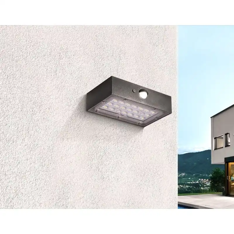 Century Italia Domino MINI - buiten wandlamp op zonne-energie met sensor - 9 x 3,5 x 13,7 cm - 3W LED incl. - IP65 - zwart Nu Kopen