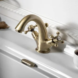 Seizoensaanbieding Sapho Antea 1-gats wastafelkraan 12cm met pop-up waste brons