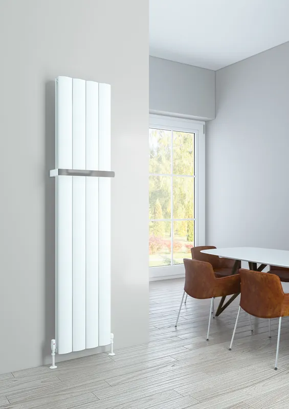 Garantie Inbegrepen Eastbrook Guardia handdoekbeugel verticale radiator 28cm chroom
