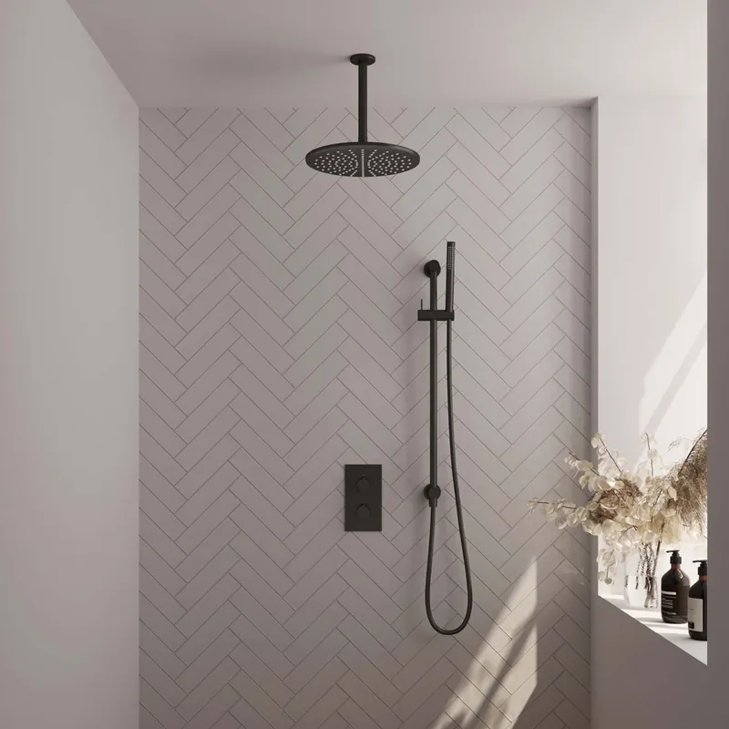 Bulkbestelling Brauer Black Edition complete inbouw regendouche met staafhanddouche, plafondarm, glijstang en hoofddouche 30cm set 42 zwart mat