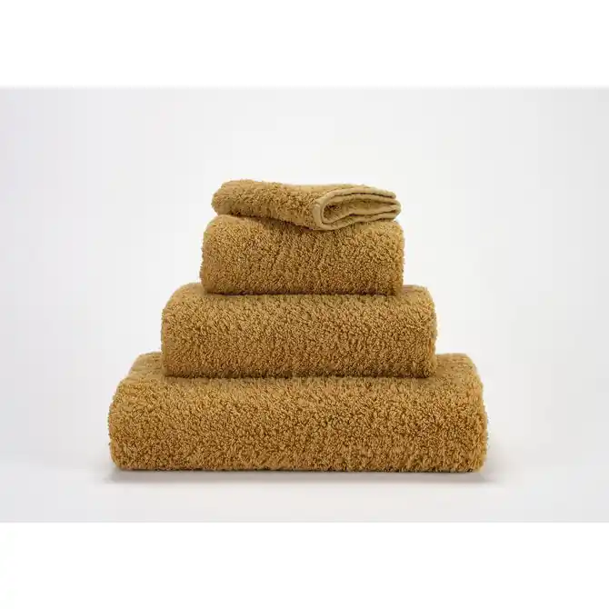 Shop Nu Abyss & Habidecor Super Pile Handdoek 55x100 840 gold